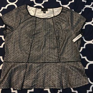 NWT Lace peplum blouse
